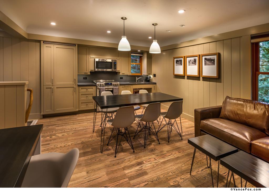 Cedar Crest Cottages Homewood Habitación foto